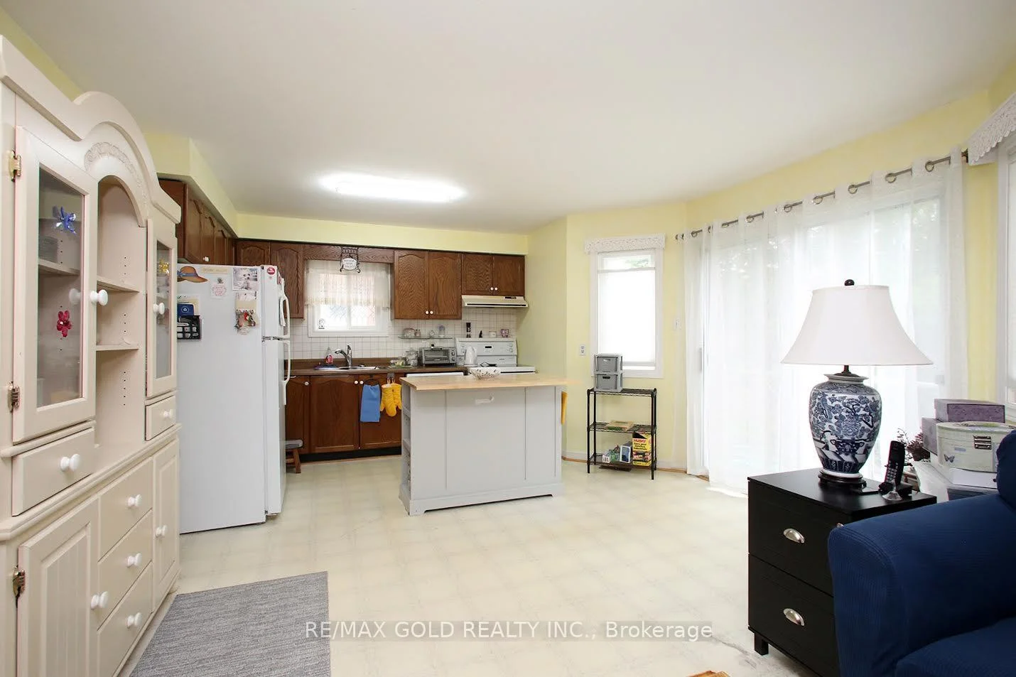 Photo 9 of 65 Cheviot Crescent, Brampton, Heart Lake East — HOMEH
