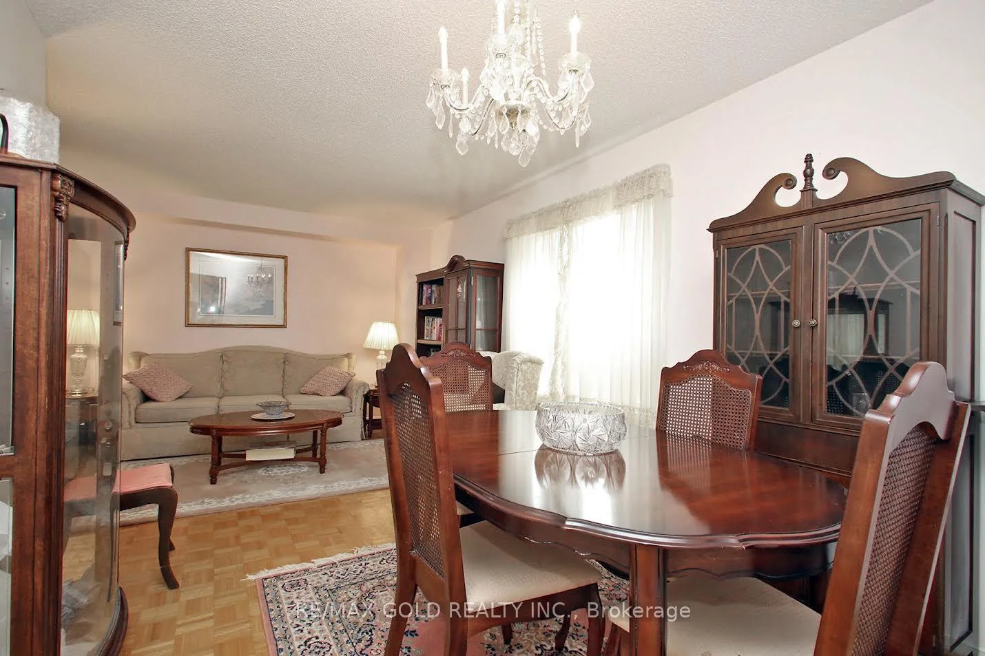 Photo 15 of 65 Cheviot Crescent, Brampton, Heart Lake East — HOMEH