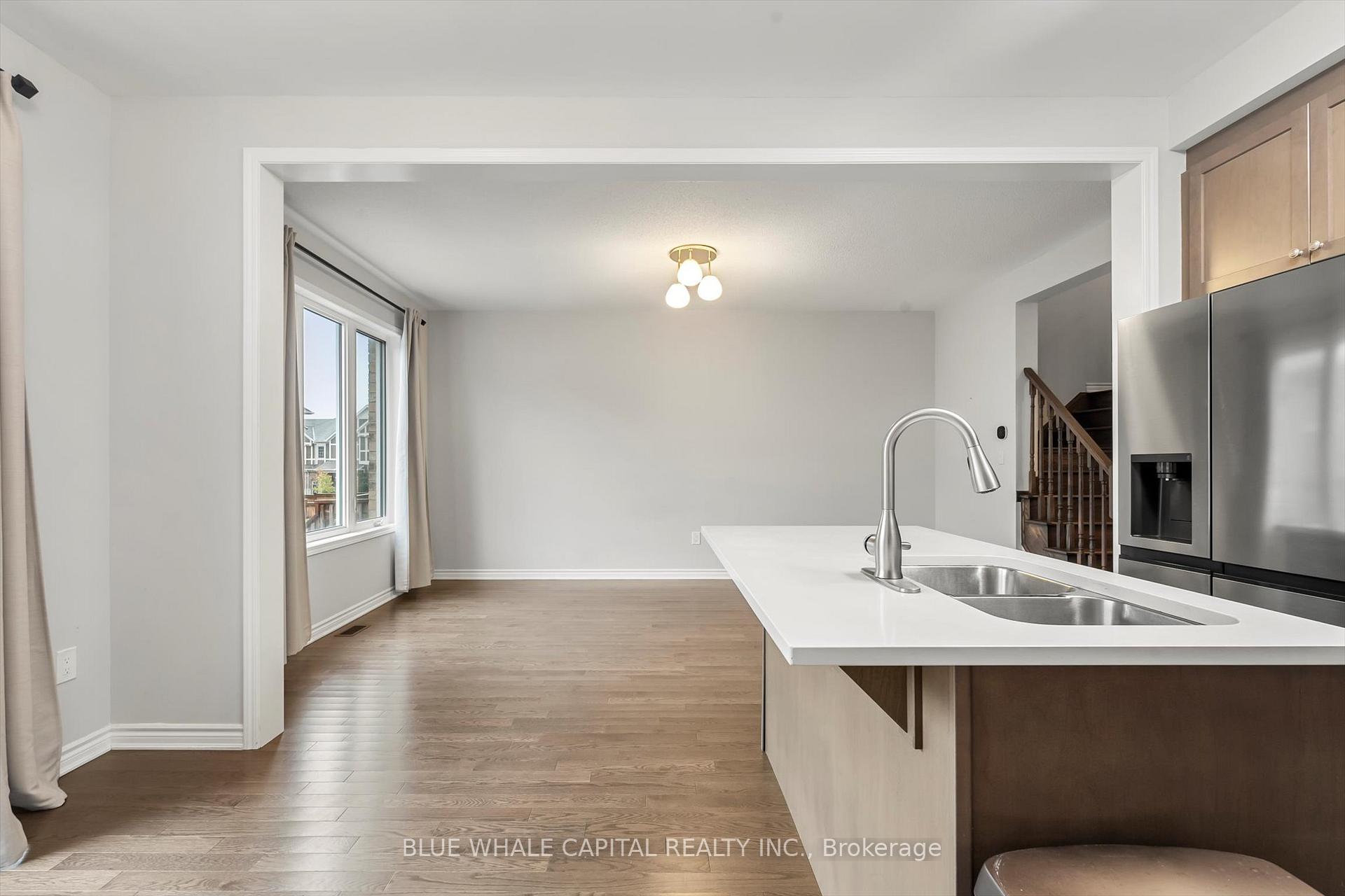 Photo 10 of 14 Ness Drive, Richmond Hill, Rural Richmond Hill — HOMEH