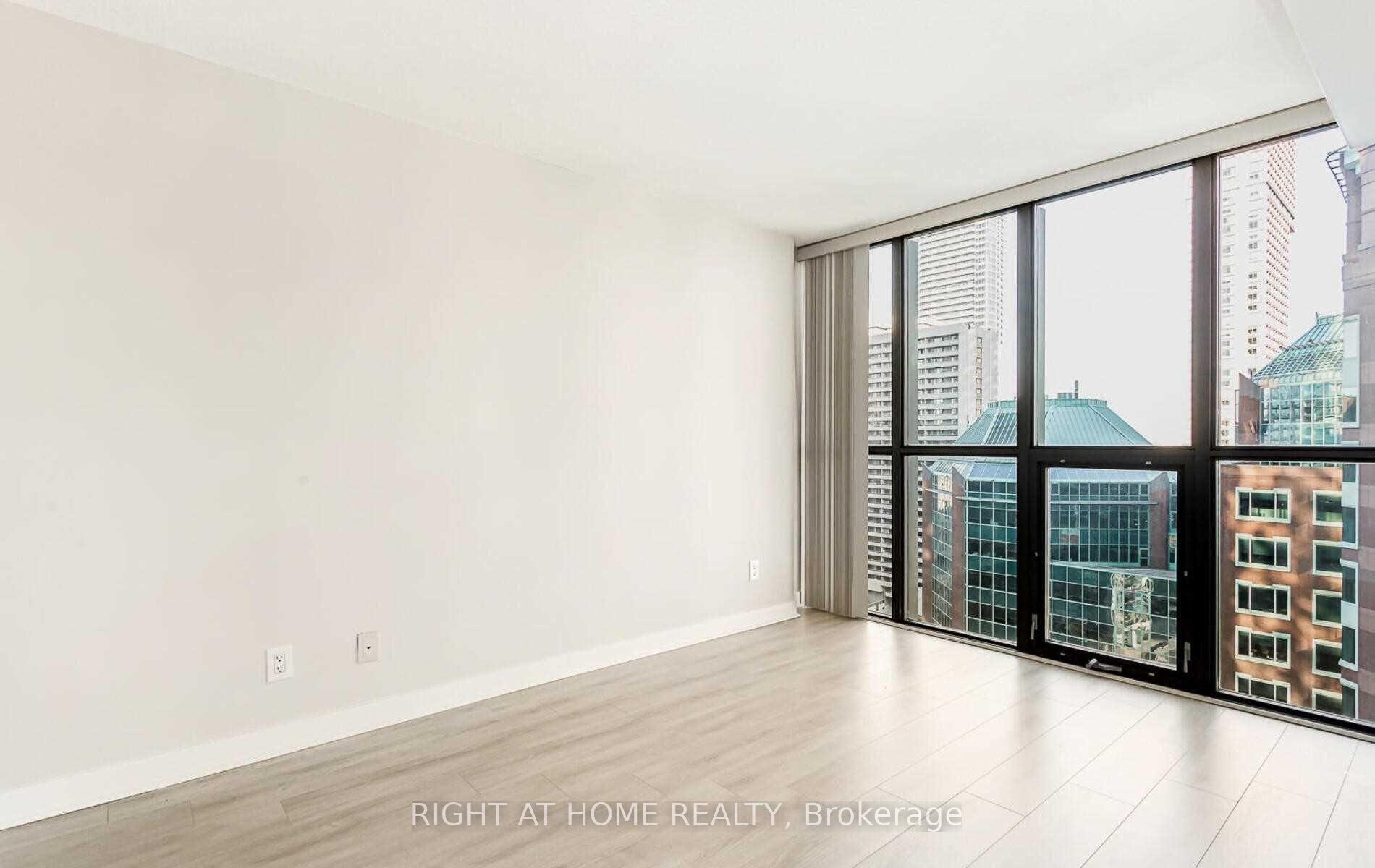 Photo 14 of Unit 1702, 110 Charles Street E, Toronto, Church-Yonge Corridor — HOMEH