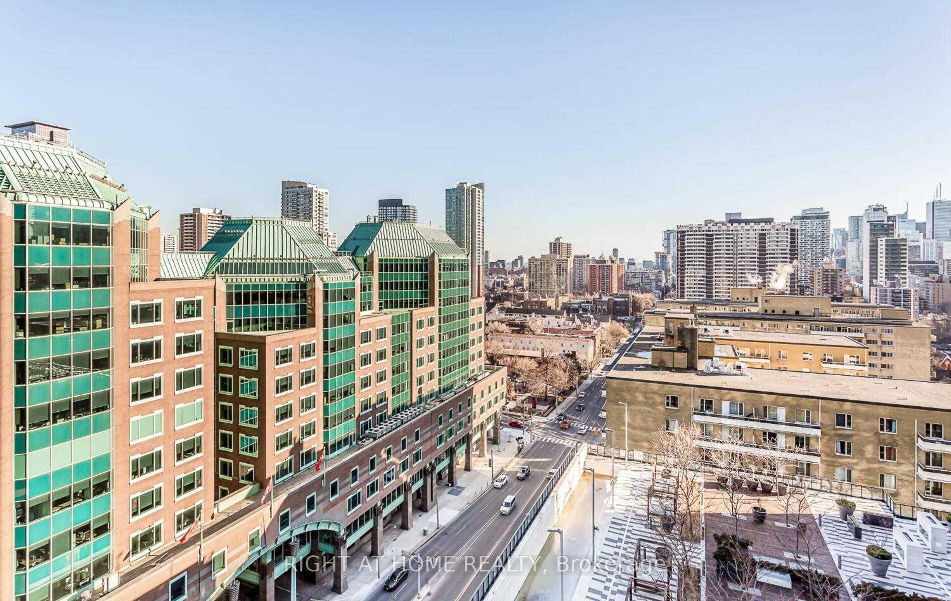 Photo 22 of Unit 1702, 110 Charles Street E, Toronto, Church-Yonge Corridor — HOMEH