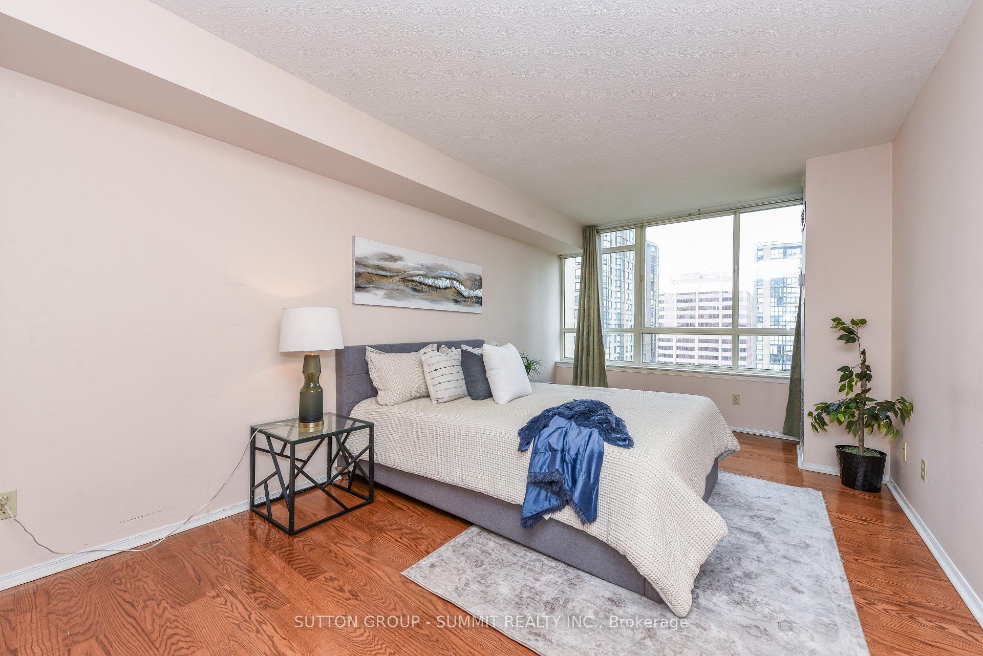 Photo of Unit 1404, 3605 Kariya Drive