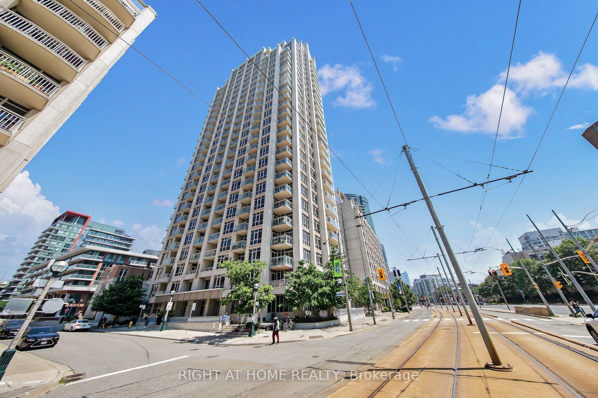 Front of Unit 2409, 21 Grand Magazine Street