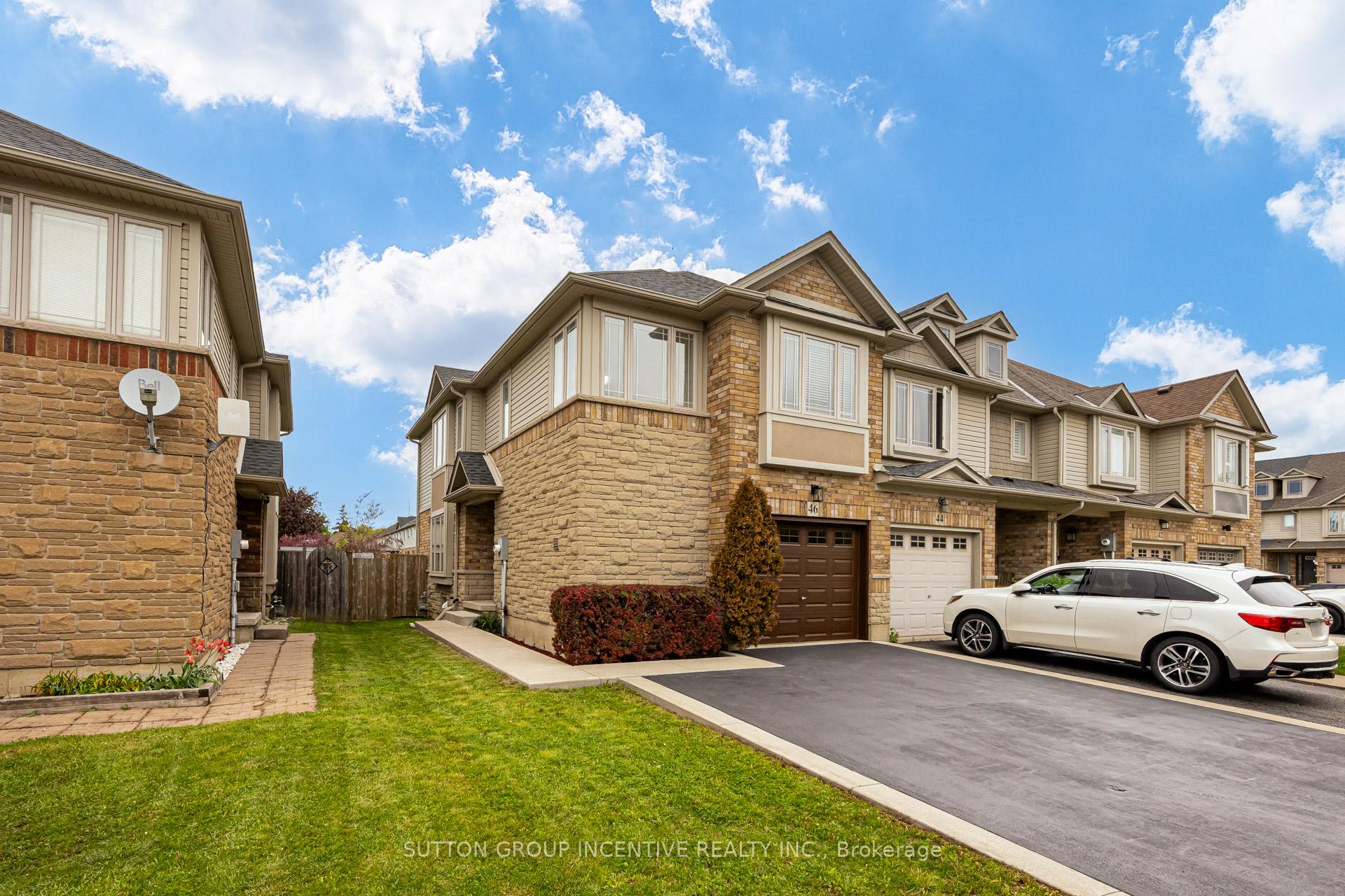 Photo 2 of 46 Viking Drive, Hamilton, Binbrook — HOMEH