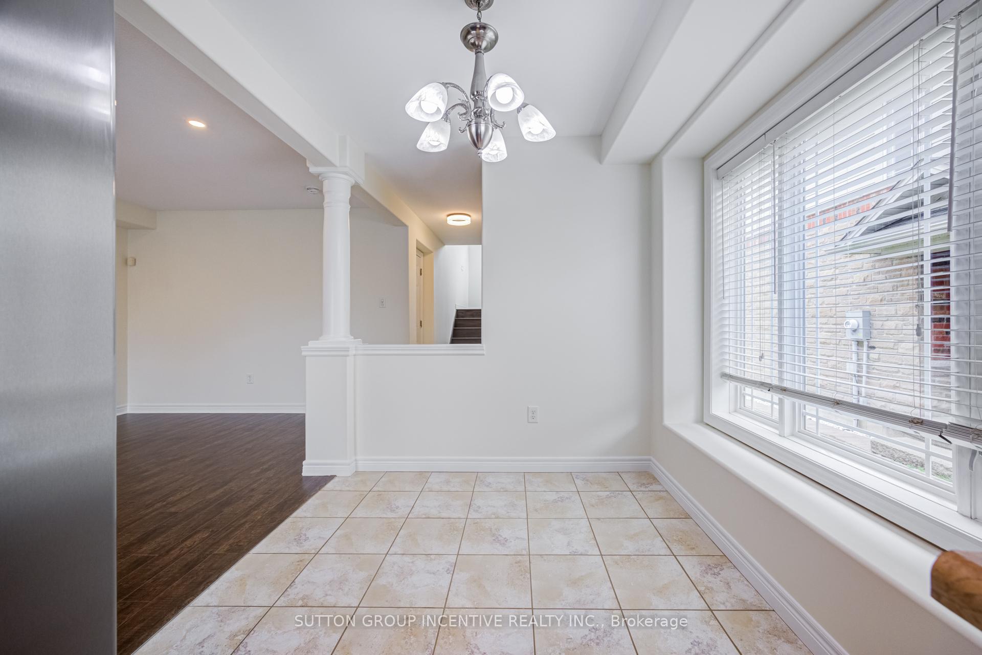 Photo 16 of 46 Viking Drive, Hamilton, Binbrook — HOMEH