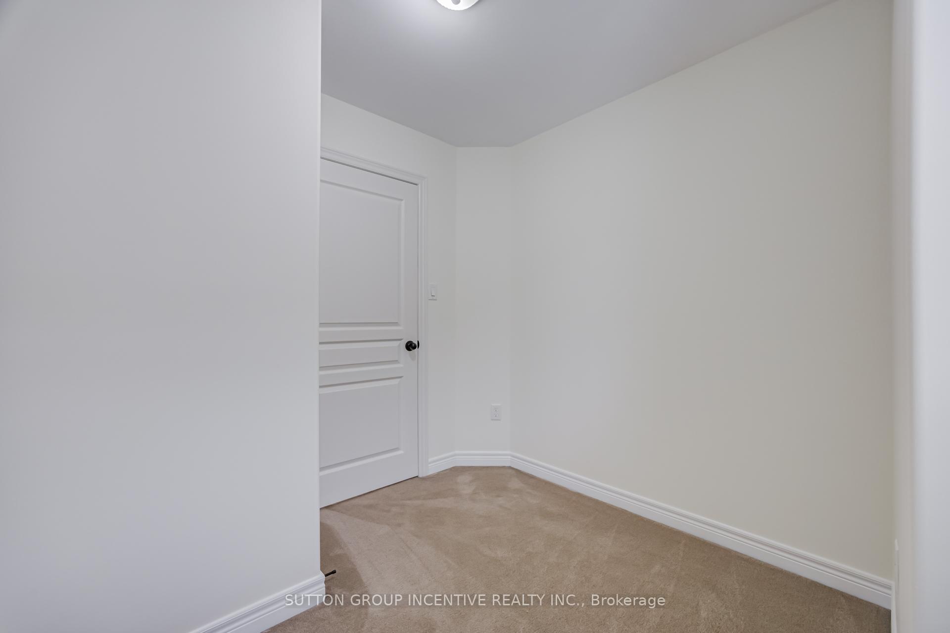 Photo 23 of 46 Viking Drive, Hamilton, Binbrook — HOMEH