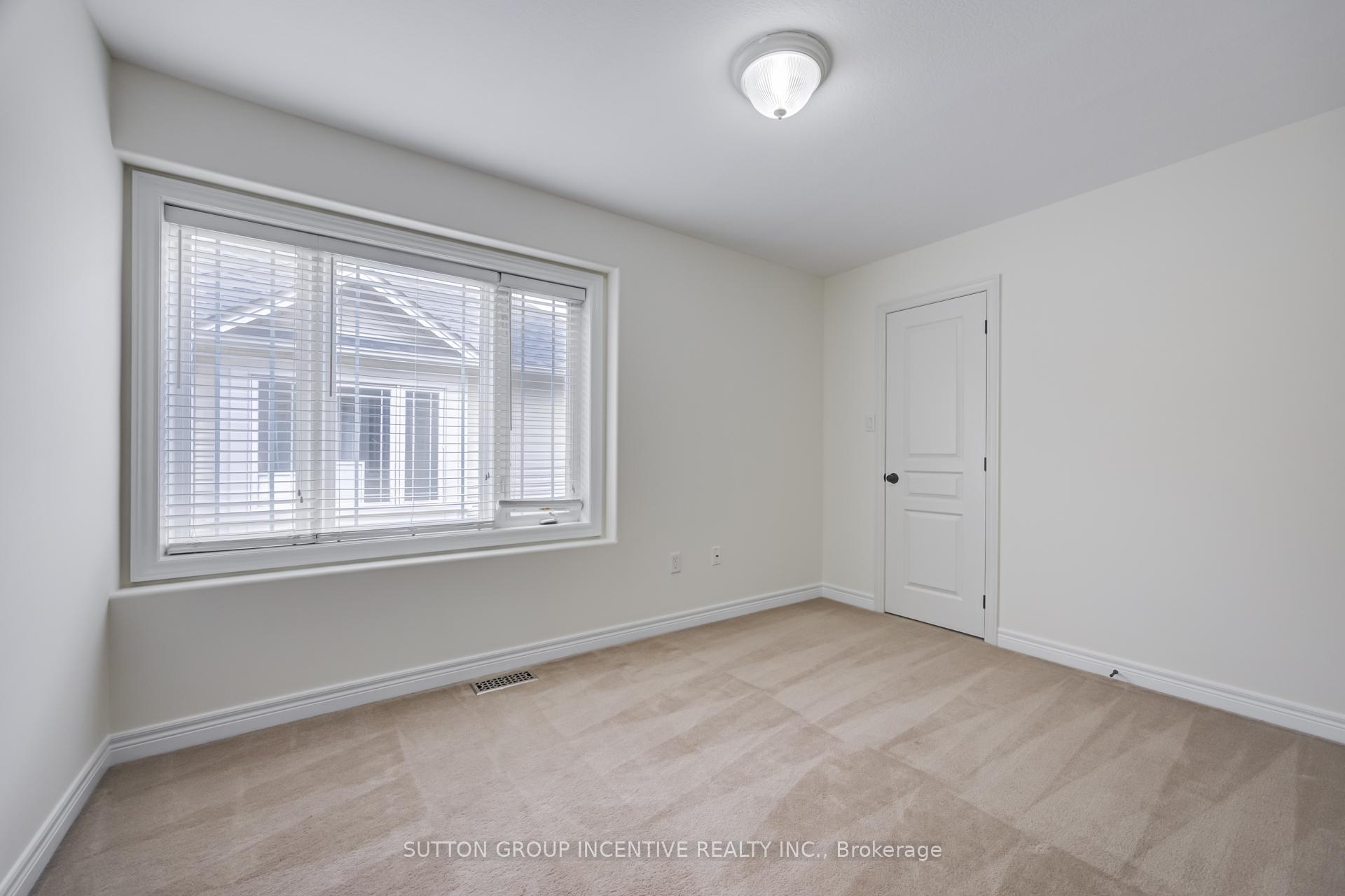 Photo 25 of 46 Viking Drive, Hamilton, Binbrook — HOMEH