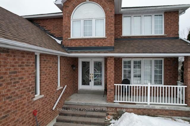 Photo 1 of 43 Carley Crescent, Barrie, Painswick South — HOMEH