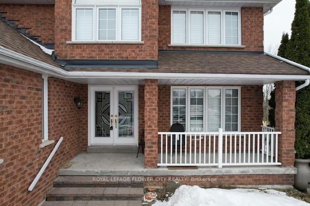 Photo 2 of 43 Carley Crescent, Barrie, Painswick South — HOMEH