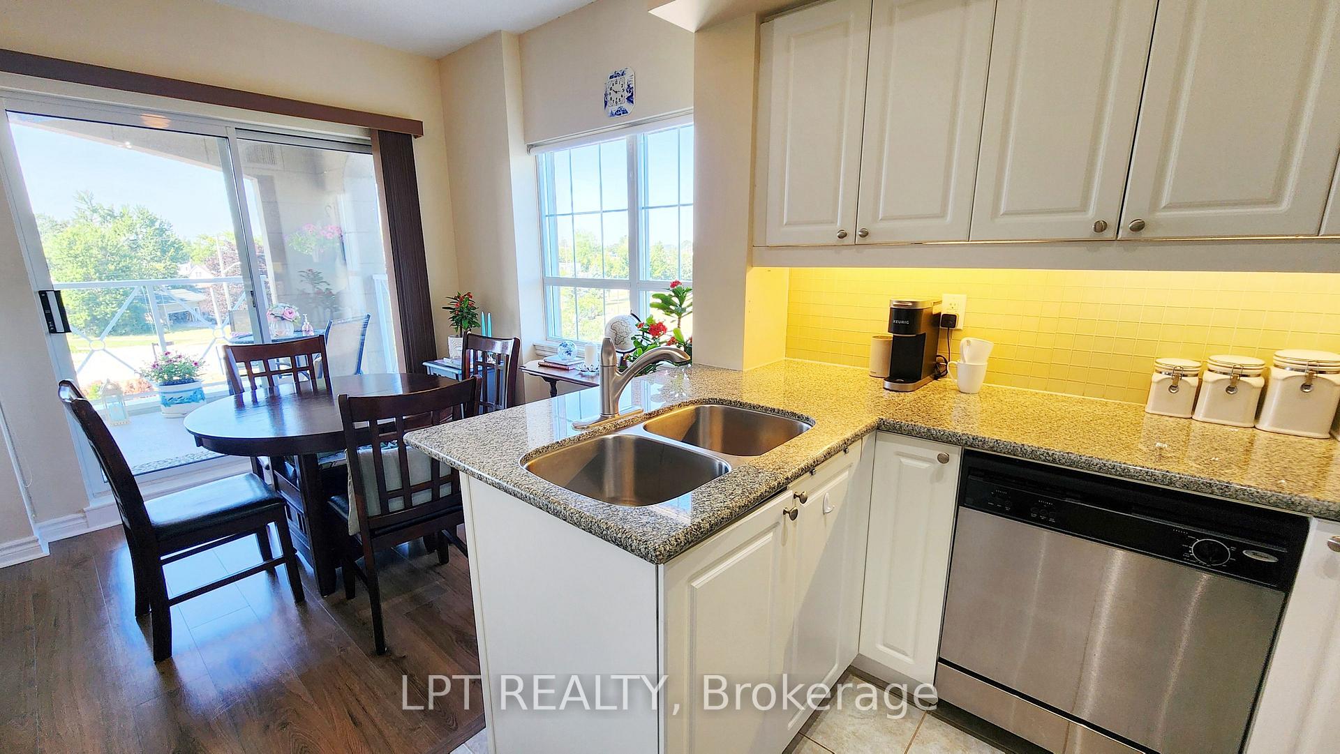 Photo 19 of Unit 303, 354 Atherley Road, Orillia — HOMEH
