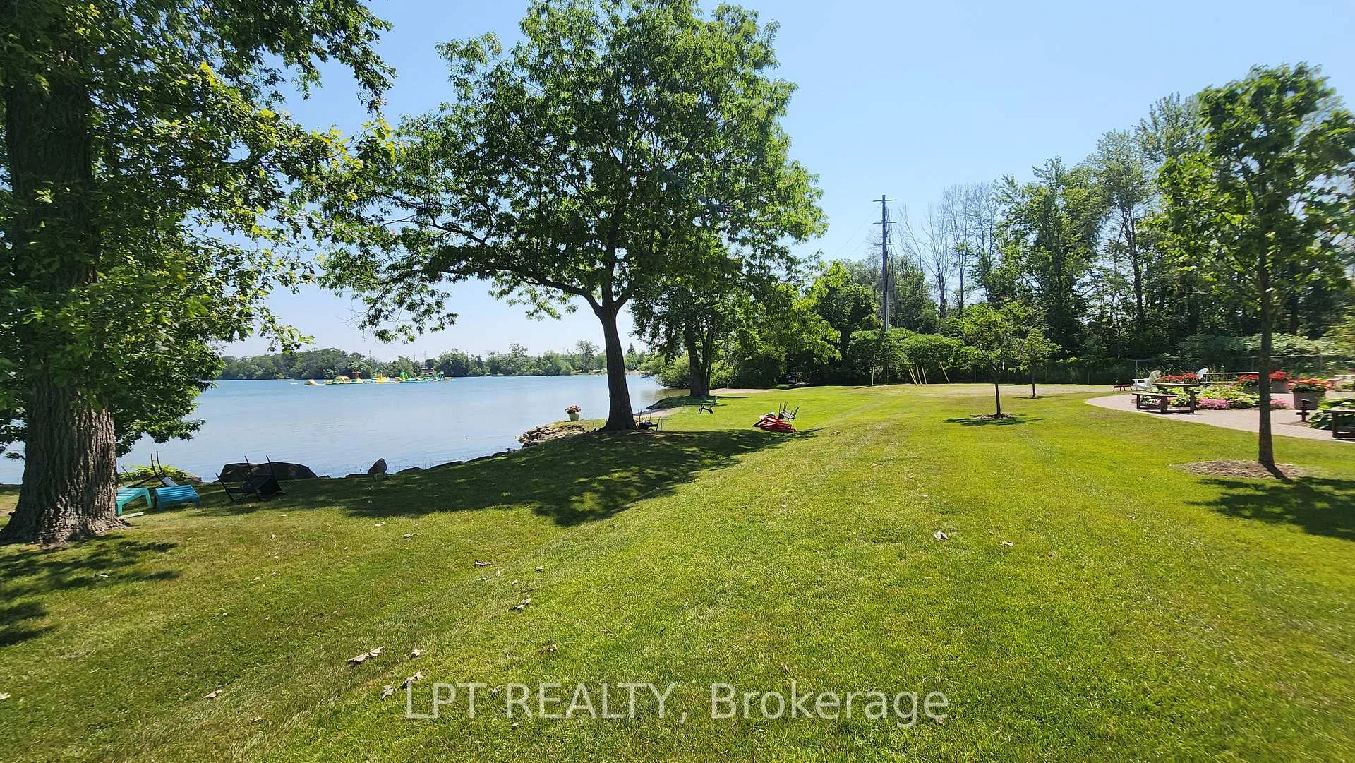 Photo 52 of Unit 303, 354 Atherley Road, Orillia — HOMEH