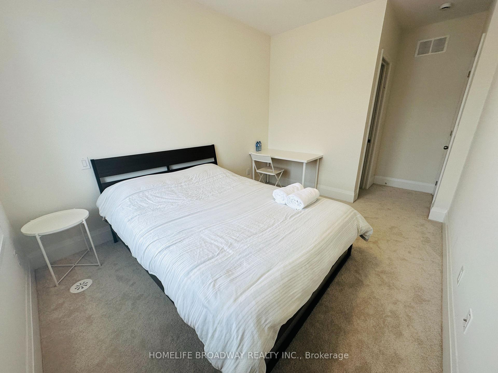 Photo 6 of Unit Th7, 392 Highway 7 E, Richmond Hill, Doncrest — HOMEH
