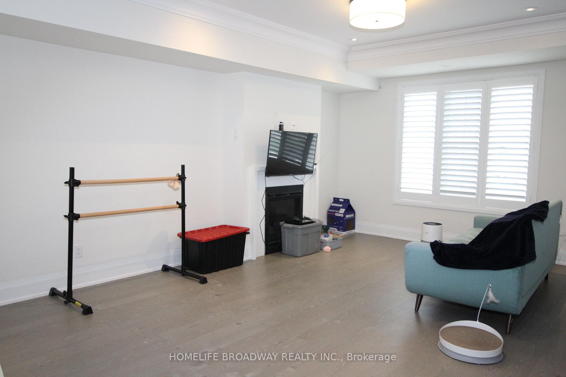 Photo 8 of Unit Th7, 392 Highway 7 E, Richmond Hill, Doncrest — HOMEH
