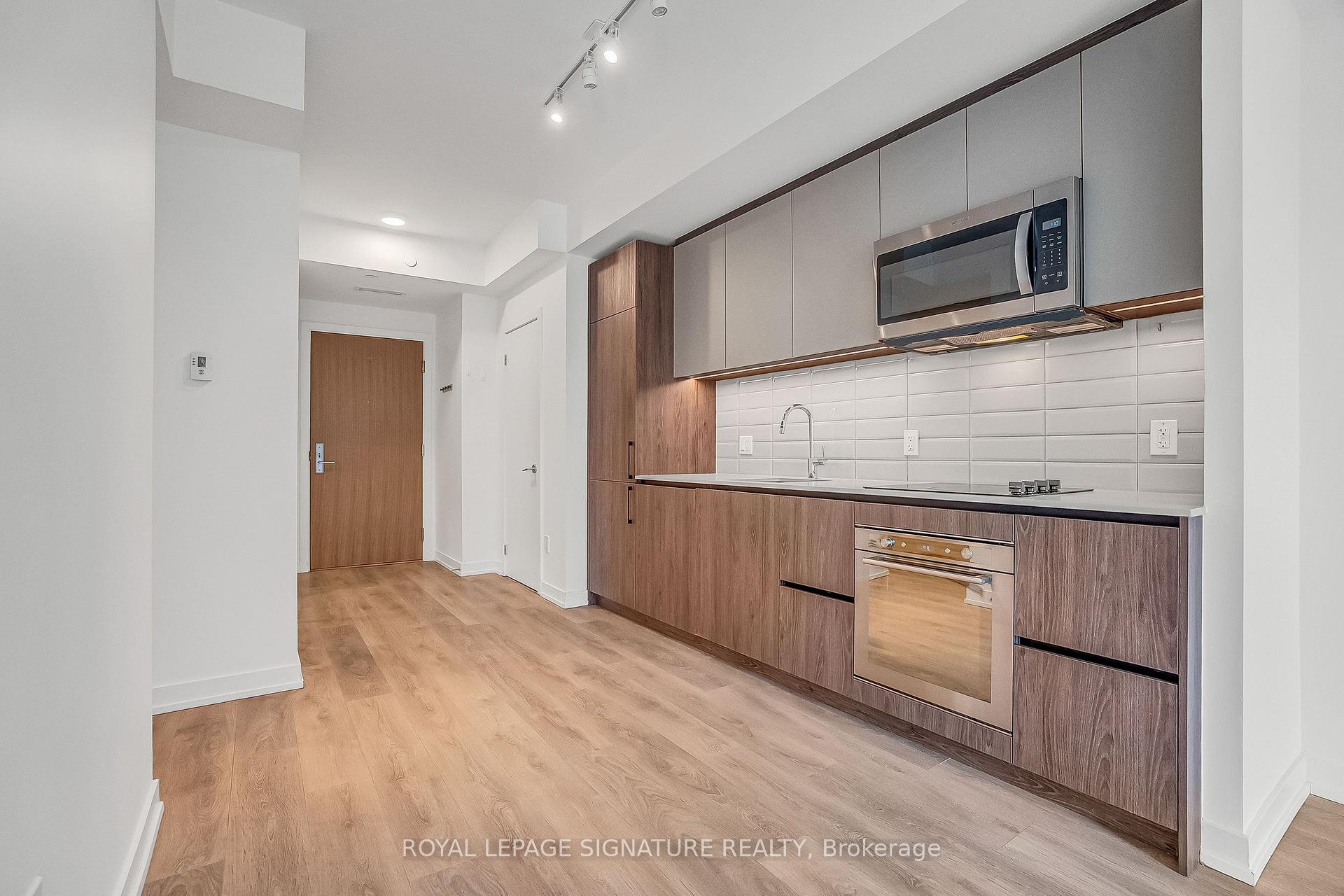 Photo 6 of Unit 430, 150 Logan Avenue, Toronto, South Riverdale — HOMEH