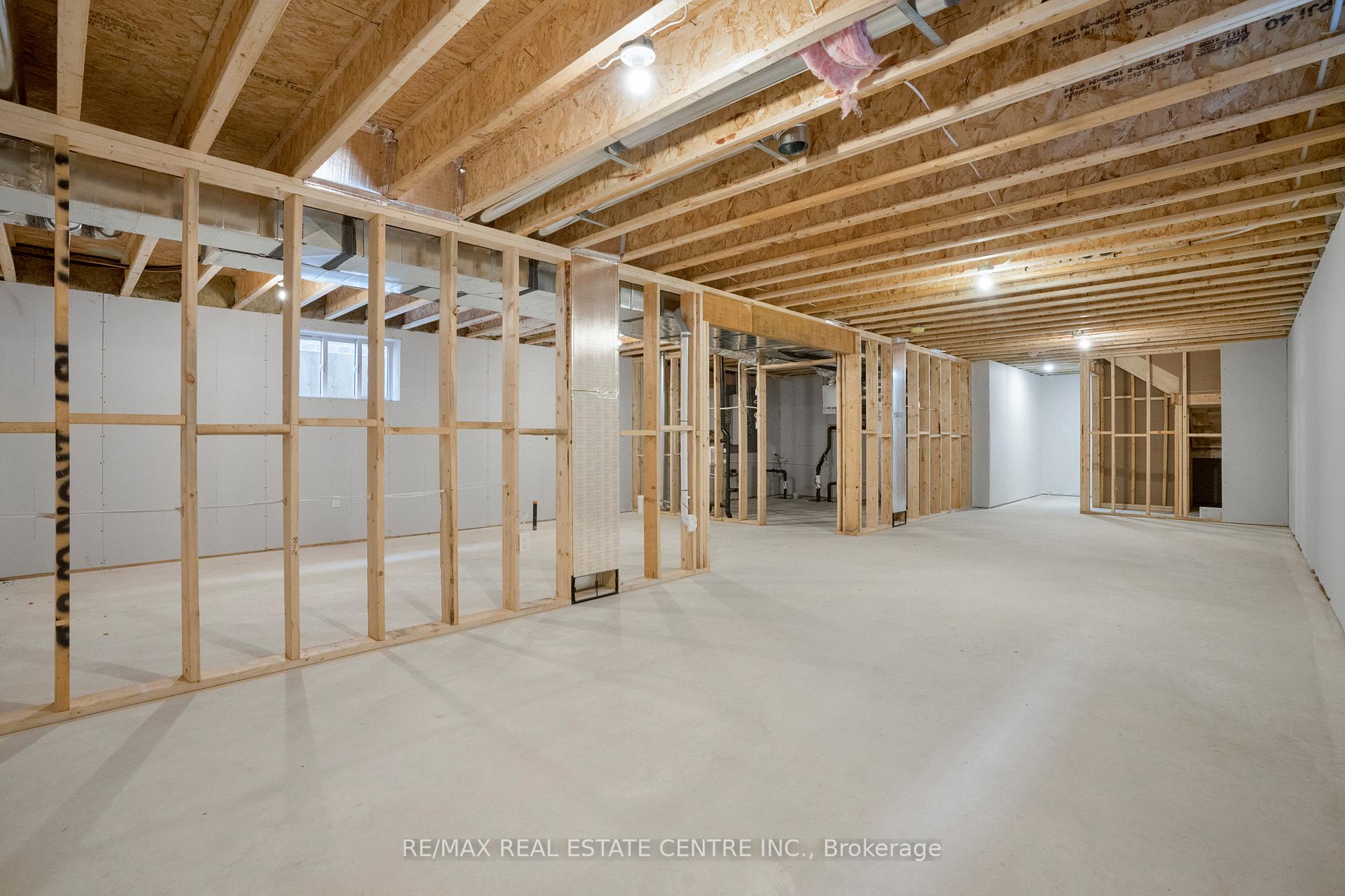 Photo 20 of 167 Ironwood Trail, Chatham-Kent, Chatham — HOMEH