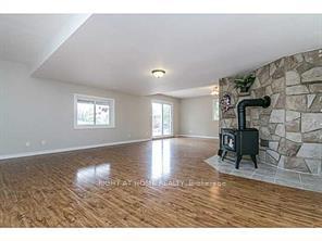 Photo 8 of 66 Bayview Drive, Barrie, Allandale — HOMEH
