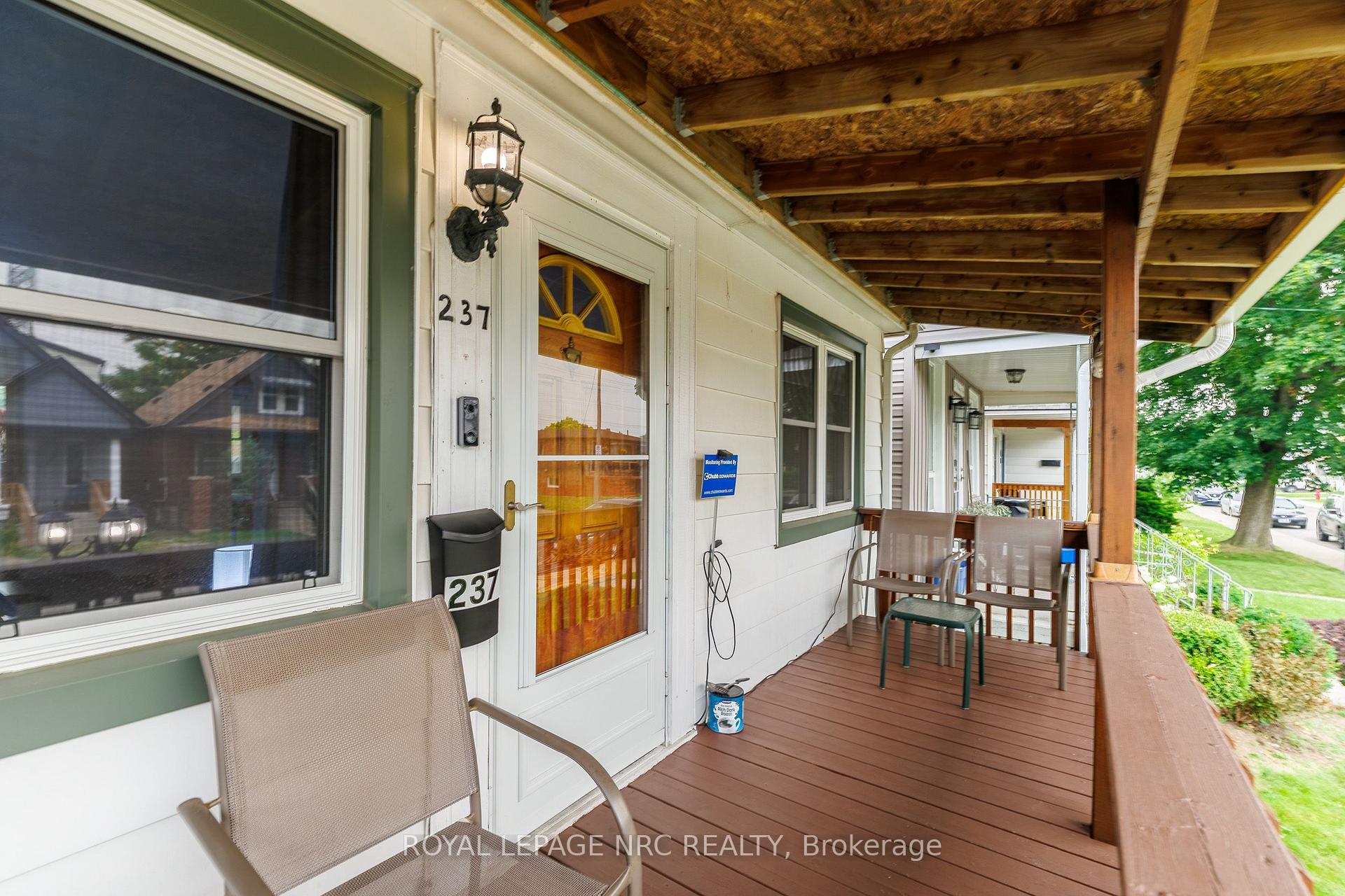 Photo 2 of 237 Paling Avenue, Hamilton, Homeside — HOMEH