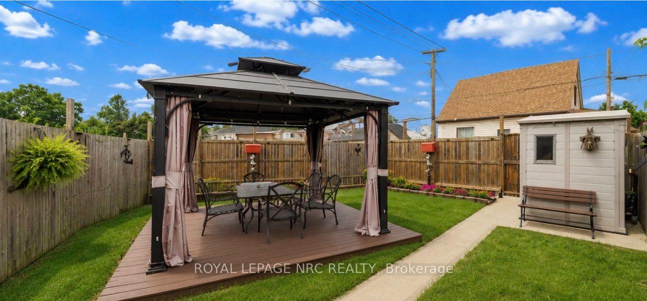 Photo 4 of 237 Paling Avenue, Hamilton, Homeside — HOMEH