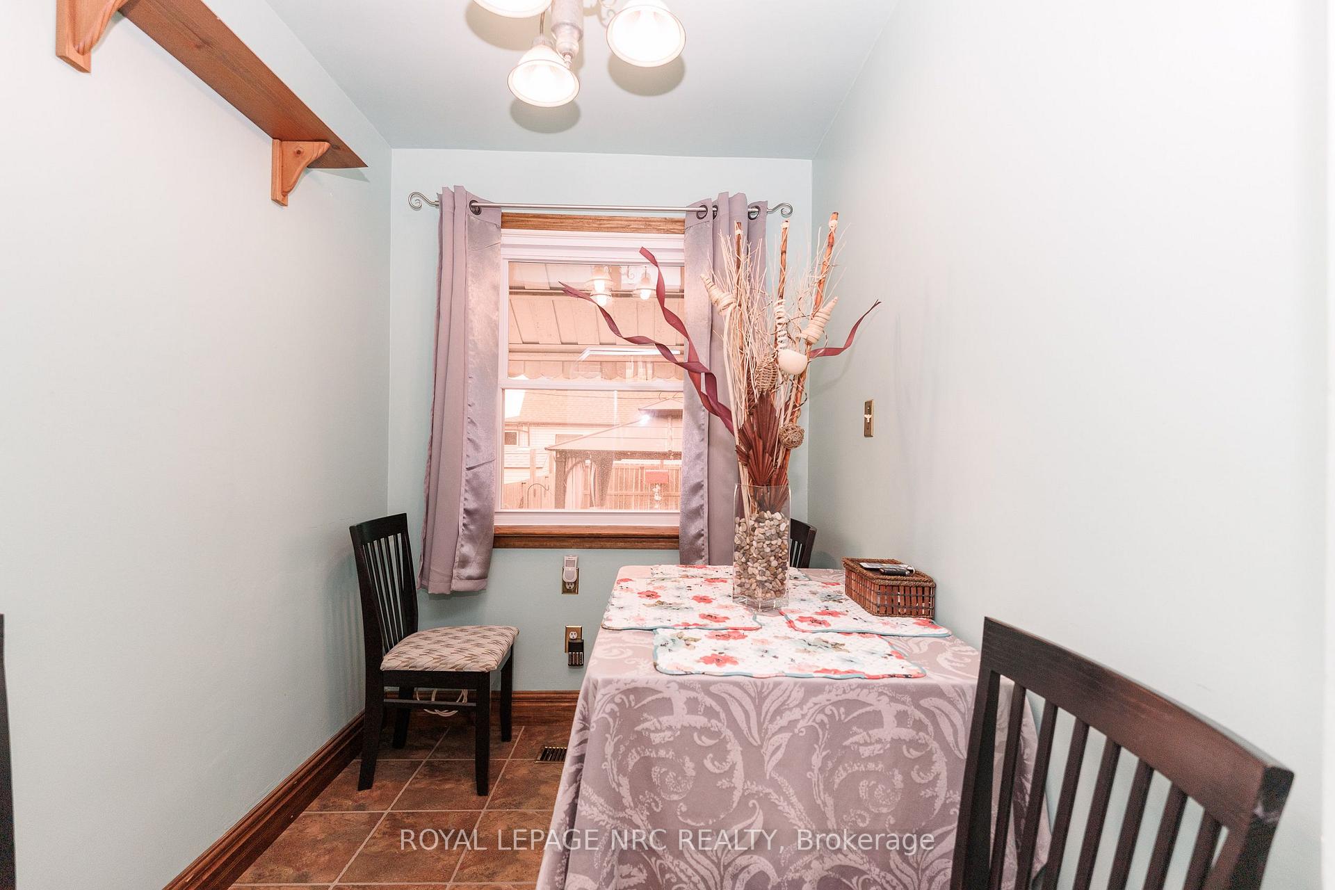 Photo 20 of 237 Paling Avenue, Hamilton, Homeside — HOMEH