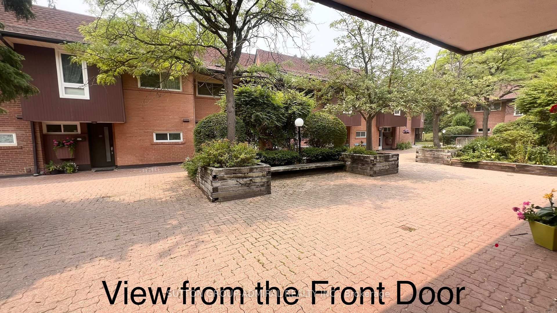 Photo 2 of Unit 73, 6 Esterbrooke Avenue, North York, Don Valley Village — HOMEH