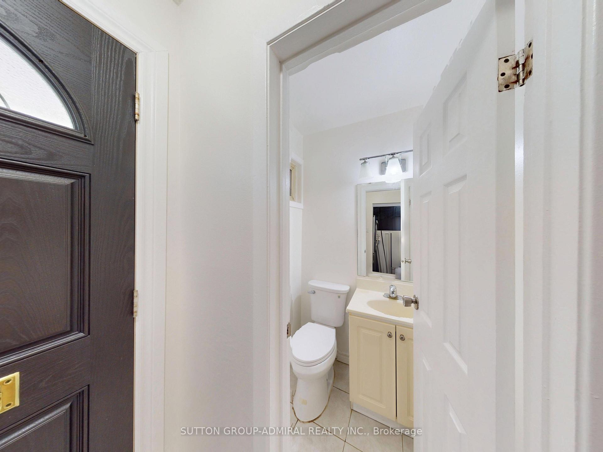 Photo 6 of Unit 73, 6 Esterbrooke Avenue, North York, Don Valley Village — HOMEH