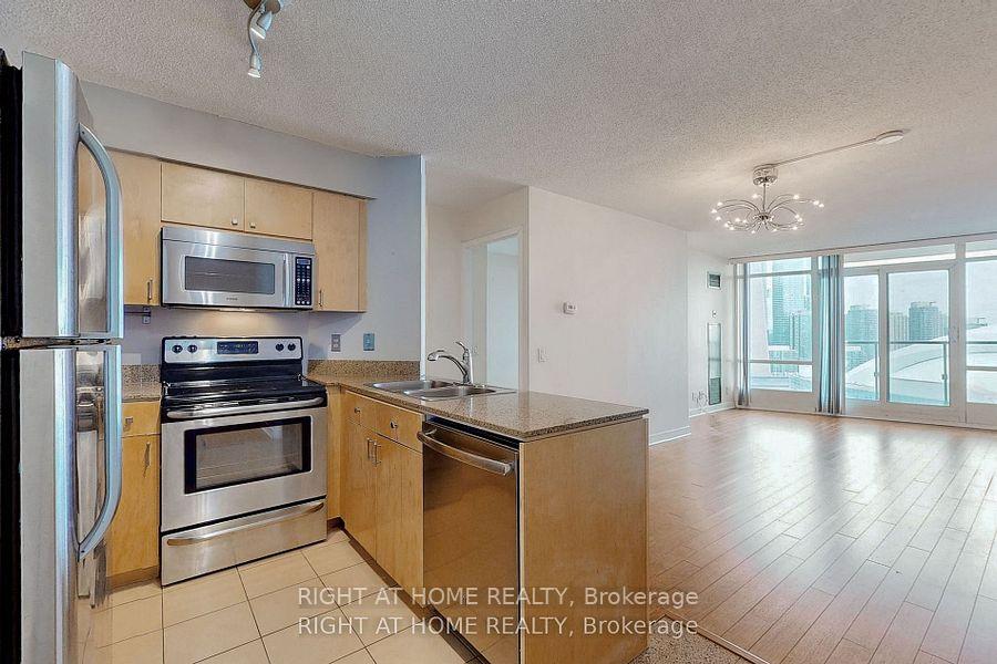 Photo 10 of Unit 2808, 373 Front Street W, Toronto, Waterfront Communities — HOMEH