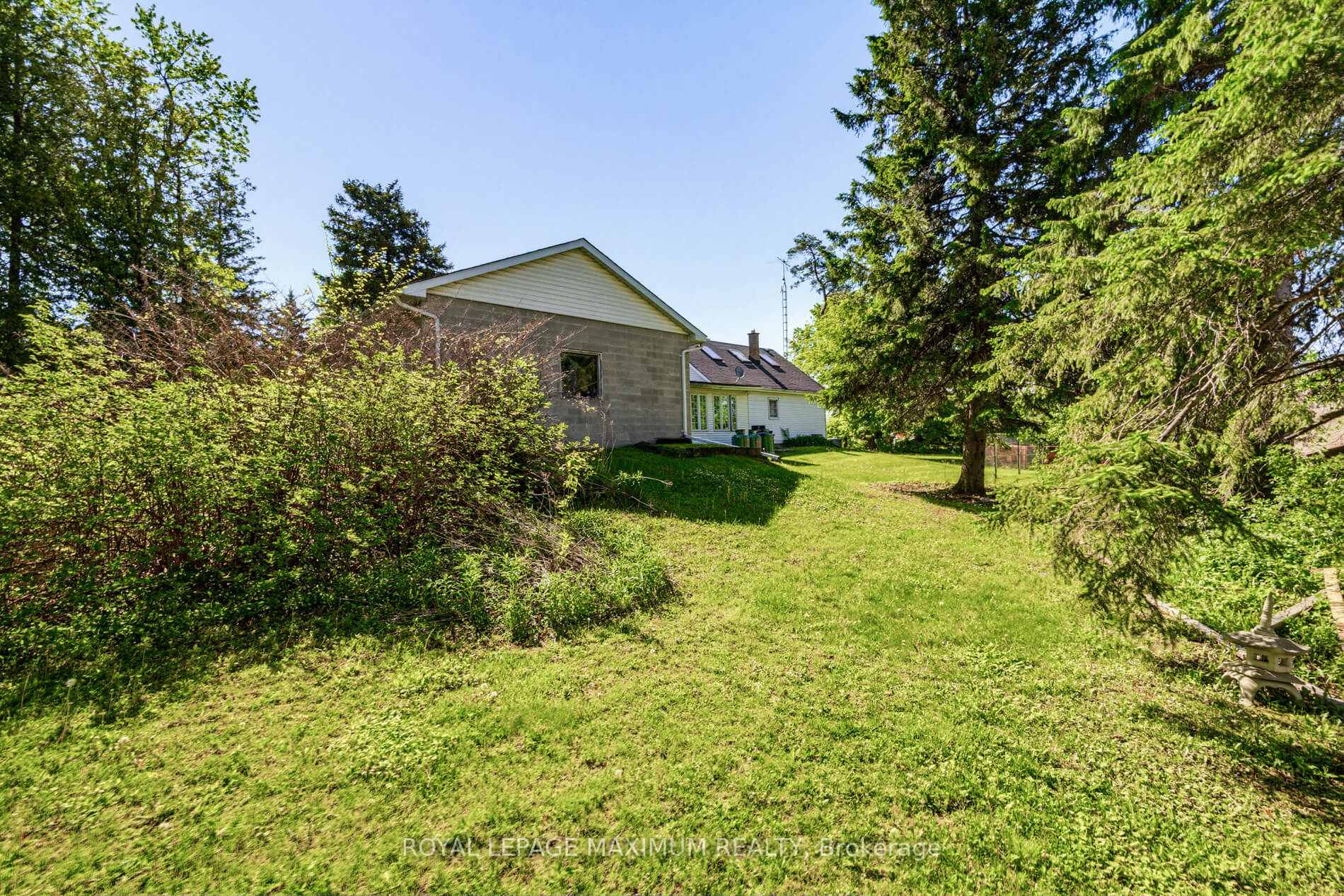 Photo 29 of 80 McDonald Street, Vaughan, Rural Vaughan — HOMEH