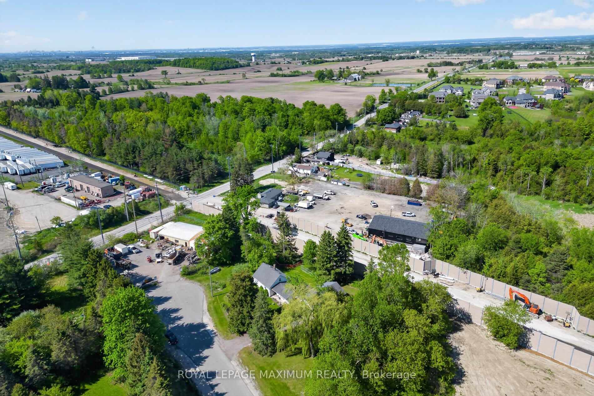 Photo 41 of 80 McDonald Street, Vaughan, Rural Vaughan — HOMEH