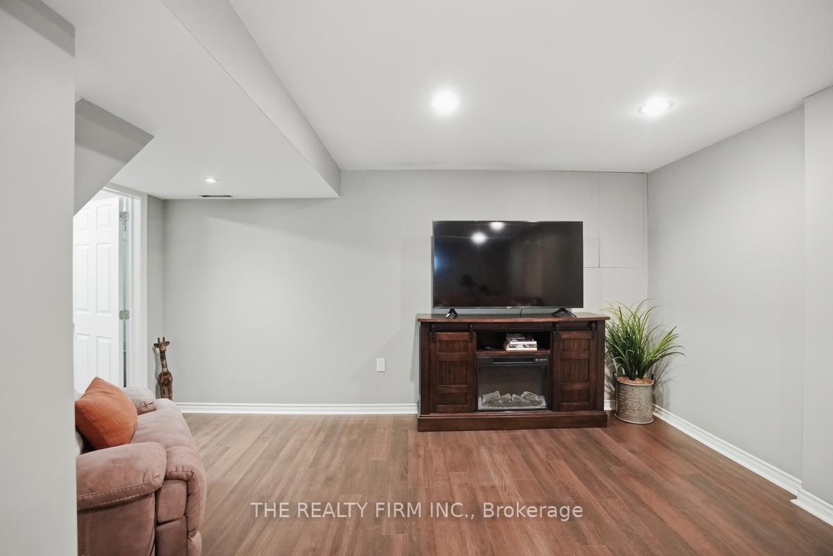 Photo 25 of 187 Byron Street, Zorra, Thamesford — HOMEH
