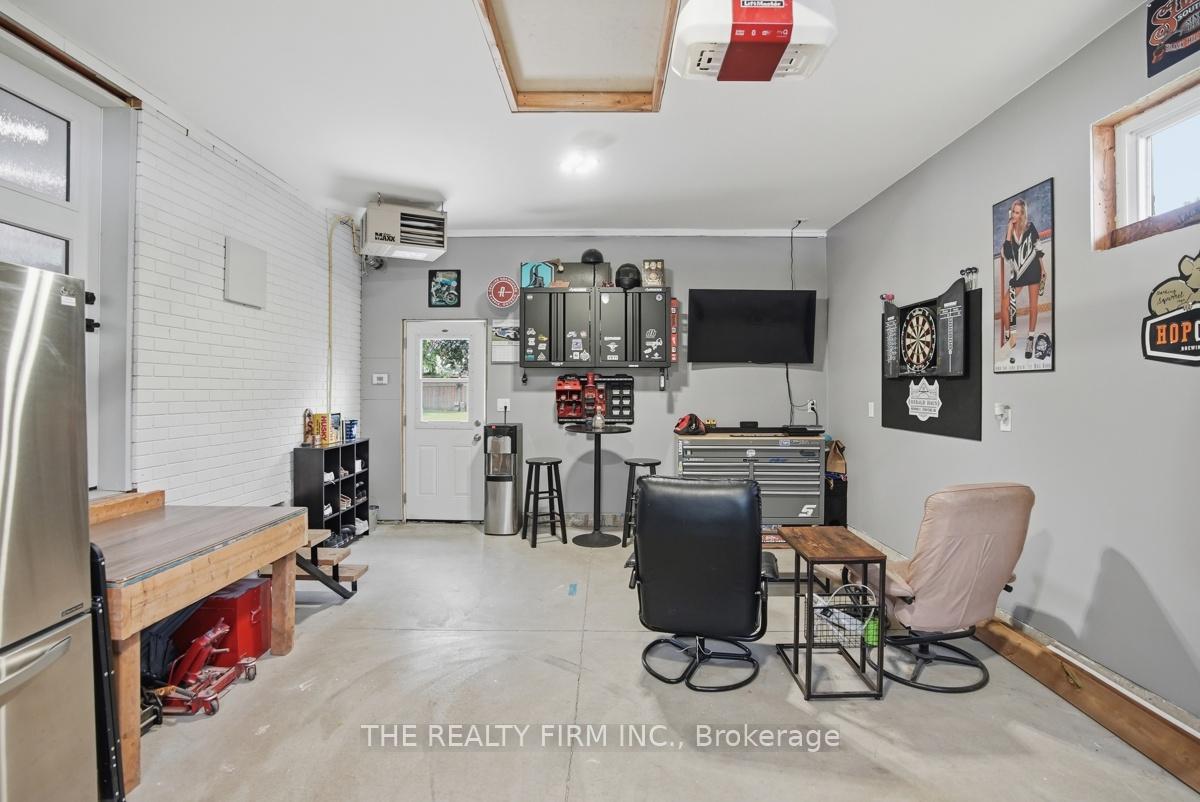Photo 32 of 187 Byron Street, Zorra, Thamesford — HOMEH