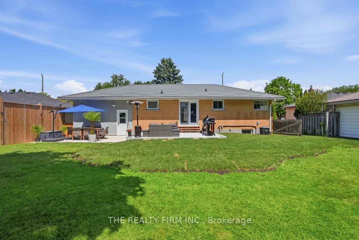 Photo 36 of 187 Byron Street, Zorra, Thamesford — HOMEH