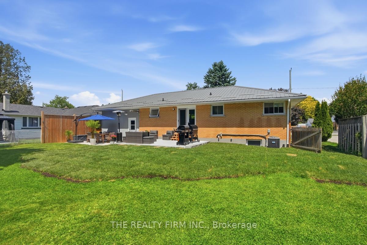 Photo 37 of 187 Byron Street, Zorra, Thamesford — HOMEH