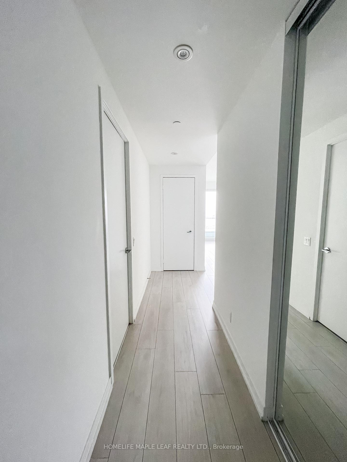 Photo 2 of Unit 2215, 950 Portage Parkway, Vaughan, Vaughan Corporate Centre — HOMEH