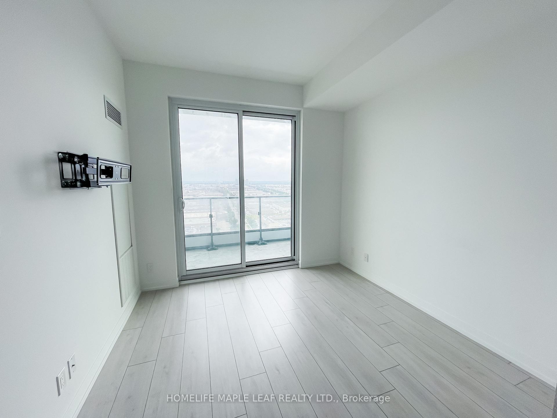 Photo 6 of Unit 2215, 950 Portage Parkway, Vaughan, Vaughan Corporate Centre — HOMEH
