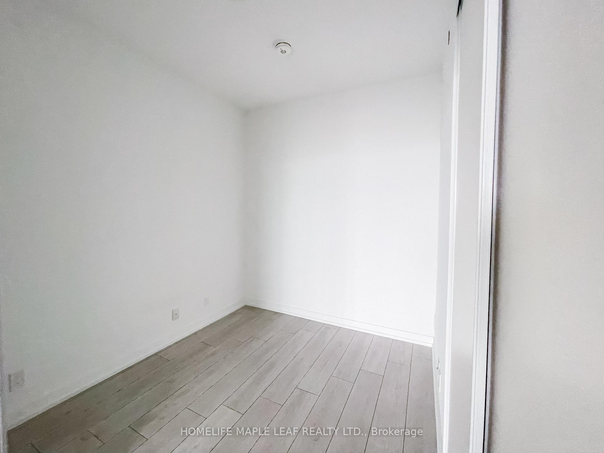 Photo 7 of Unit 2215, 950 Portage Parkway, Vaughan, Vaughan Corporate Centre — HOMEH