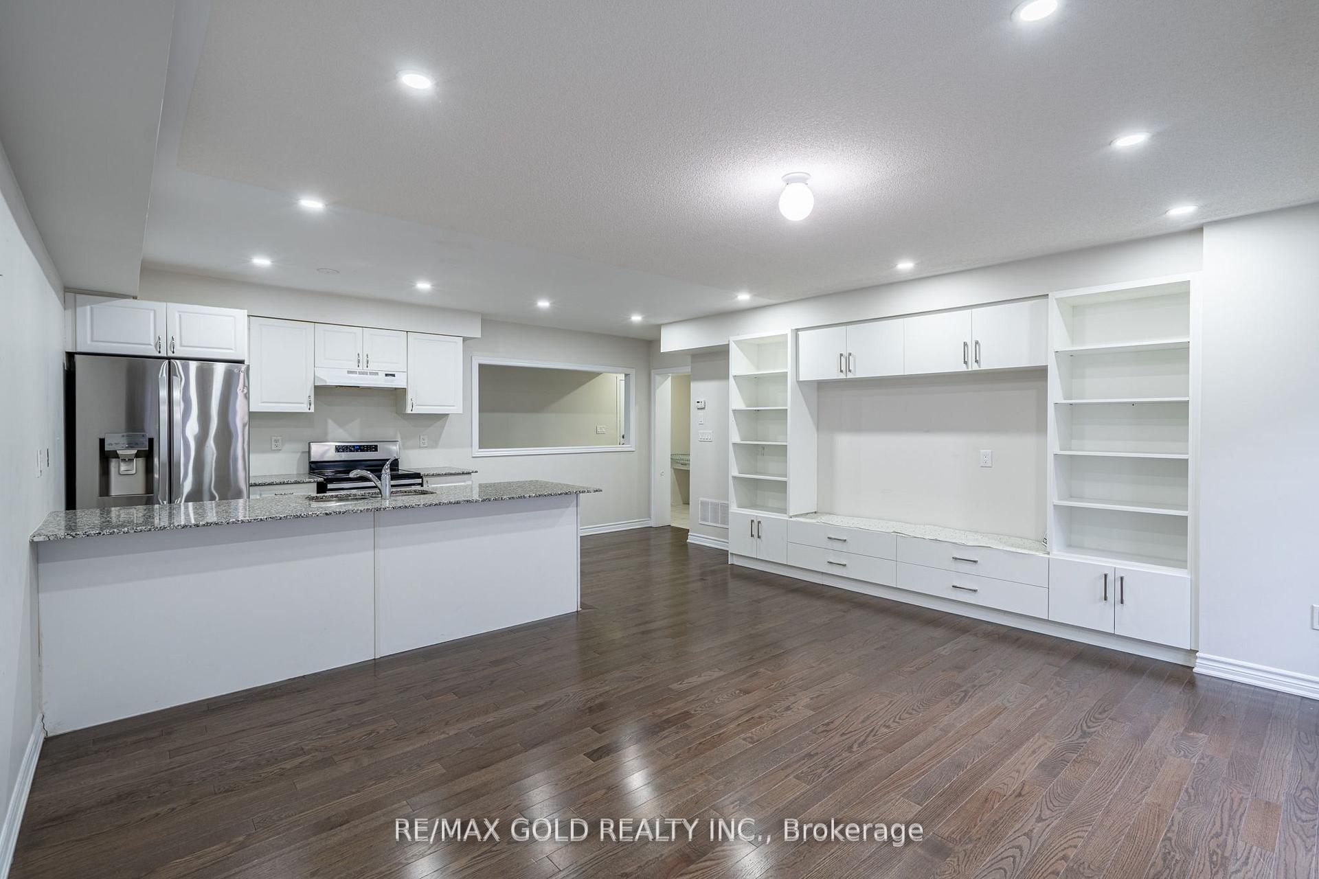 Photo 3 of Unit 45, 200 Veterans Drive, Brampton, Northwest Brampton — HOMEH