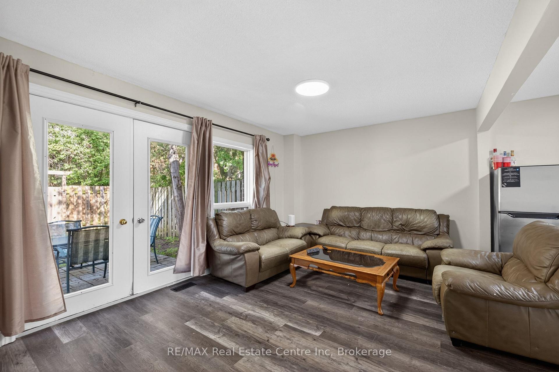 Photo 9 of Unit 13, 137 Dovercliffe Road, Guelph, Dovercliffe Park/Old University — HOMEH