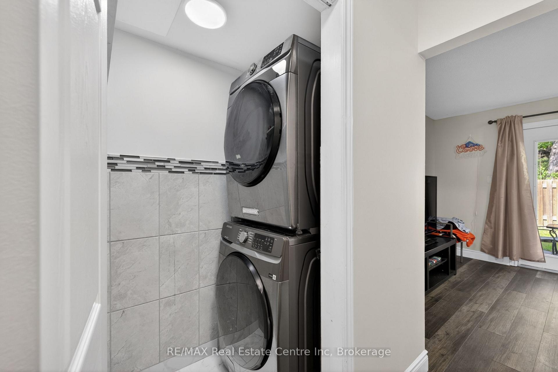 Photo 18 of Unit 13, 137 Dovercliffe Road, Guelph, Dovercliffe Park/Old University — HOMEH