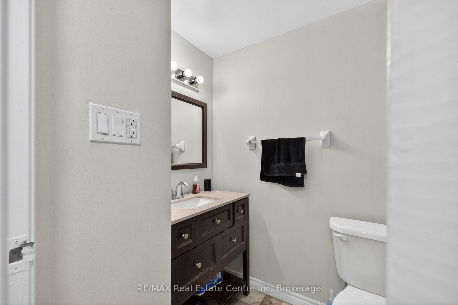 Photo 20 of Unit 13, 137 Dovercliffe Road, Guelph, Dovercliffe Park/Old University — HOMEH
