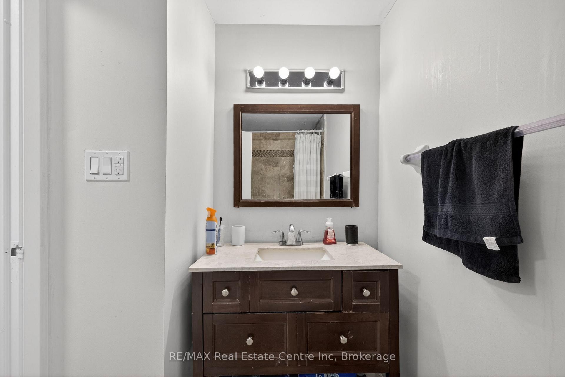 Photo 22 of Unit 13, 137 Dovercliffe Road, Guelph, Dovercliffe Park/Old University — HOMEH
