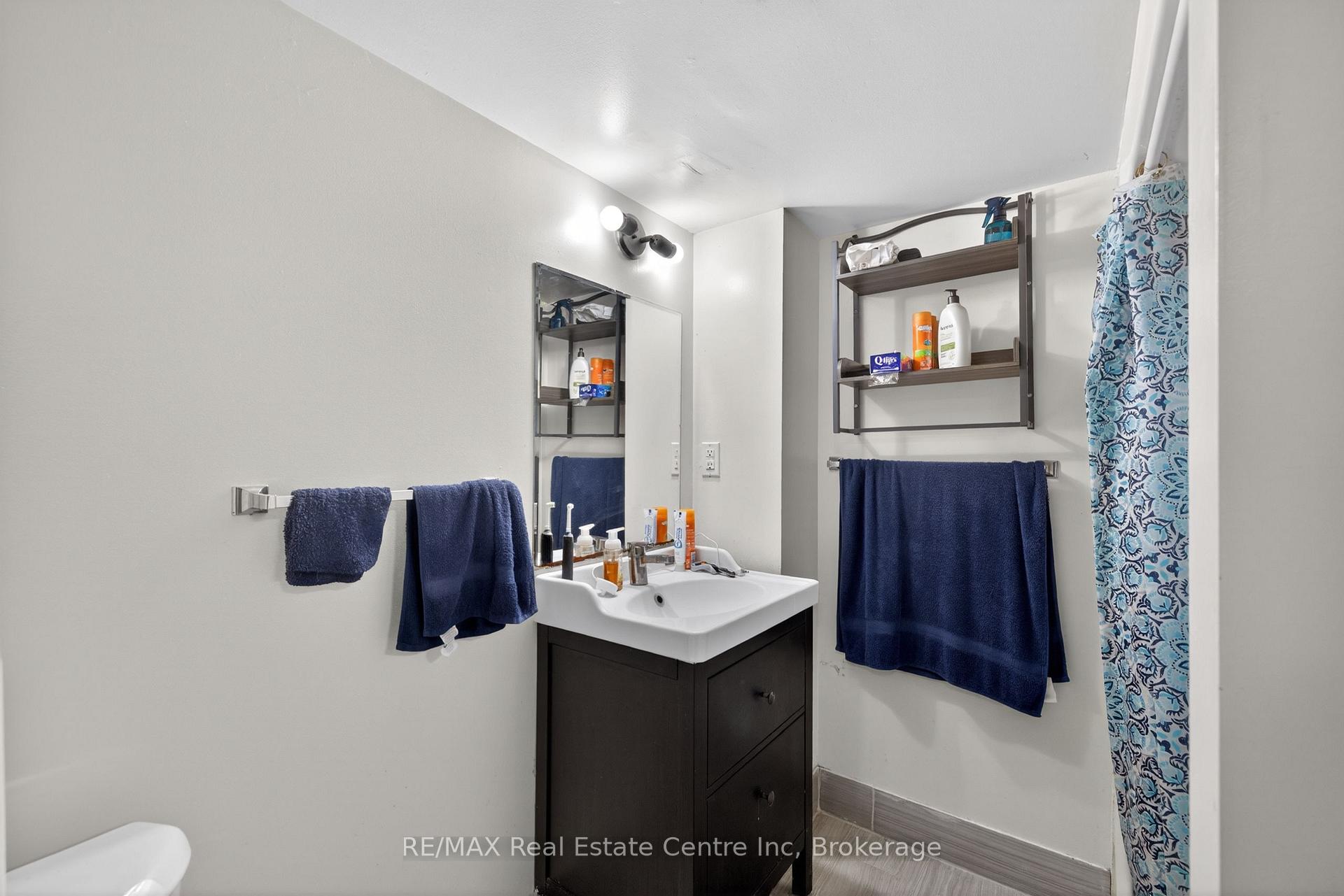 Photo 30 of Unit 13, 137 Dovercliffe Road, Guelph, Dovercliffe Park/Old University — HOMEH