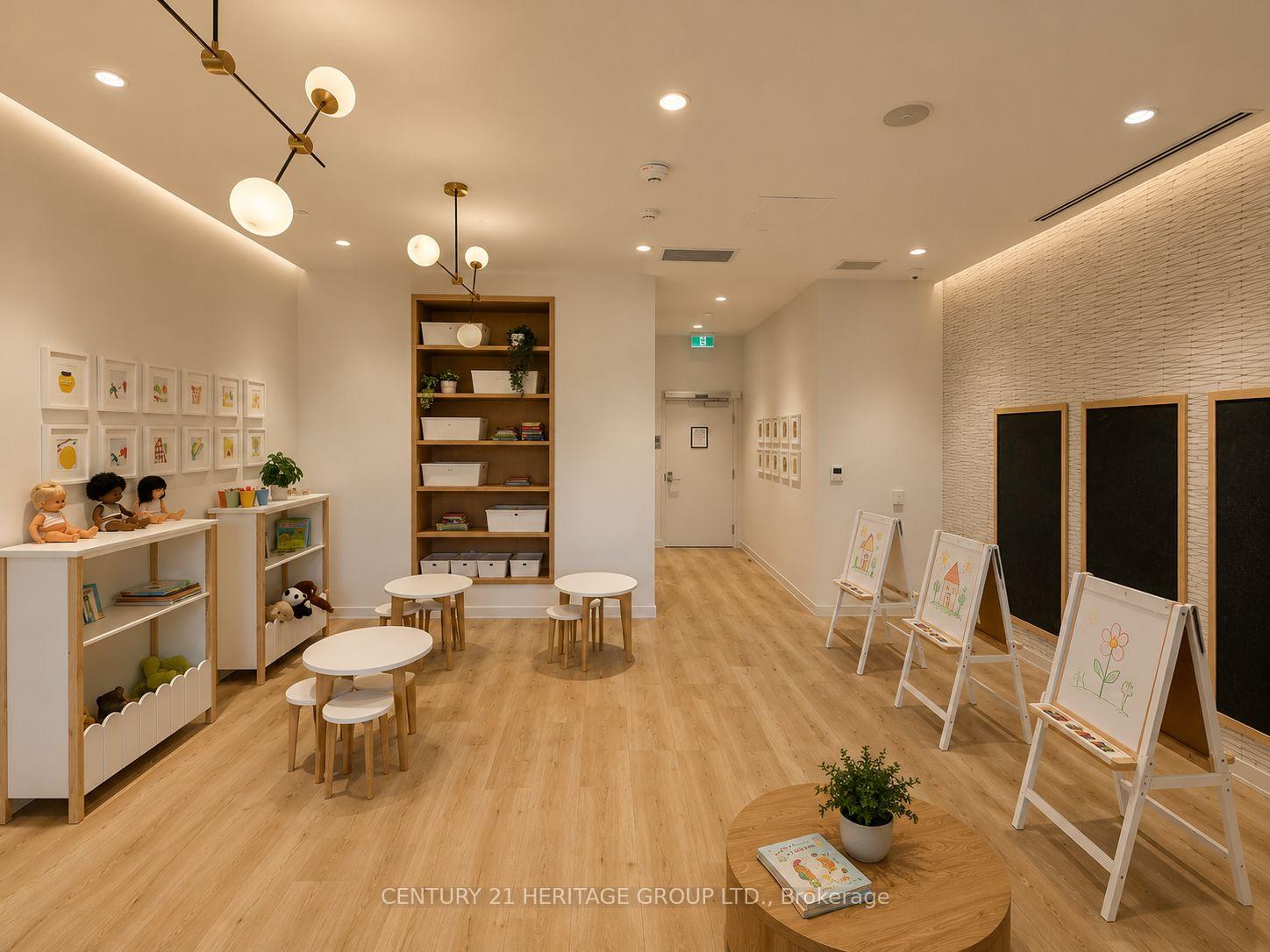 Photo 3 of Unit 403, 6 Chartwell Road, Etobicoke, Stonegate-Queensway — HOMEH