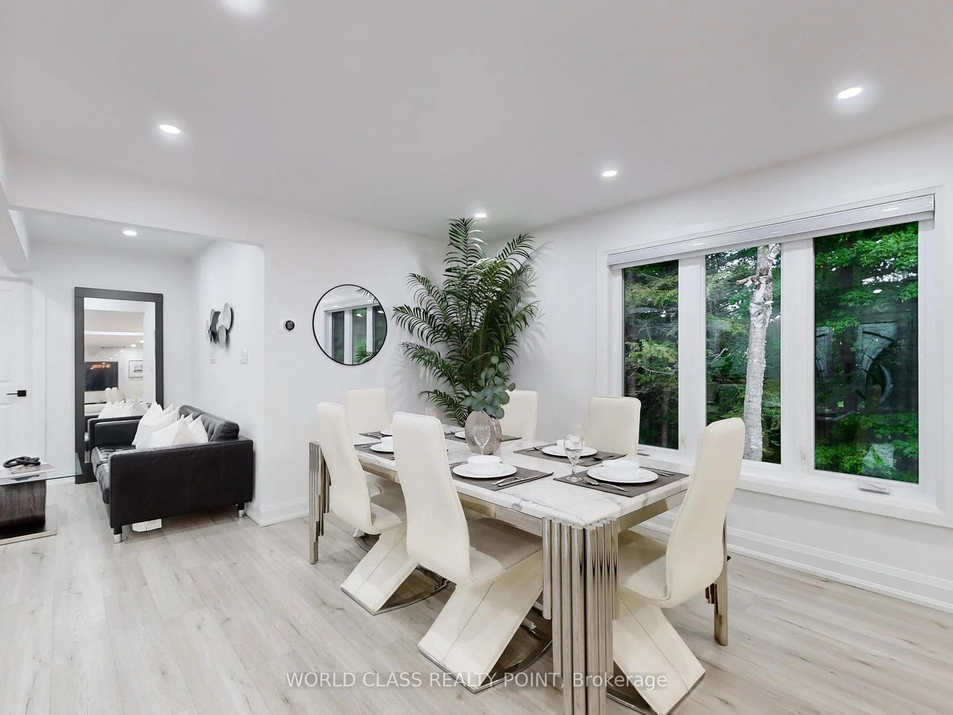 Photo 5 of 60 Kleins Ridge, Vaughan, Kleinburg — HOMEH