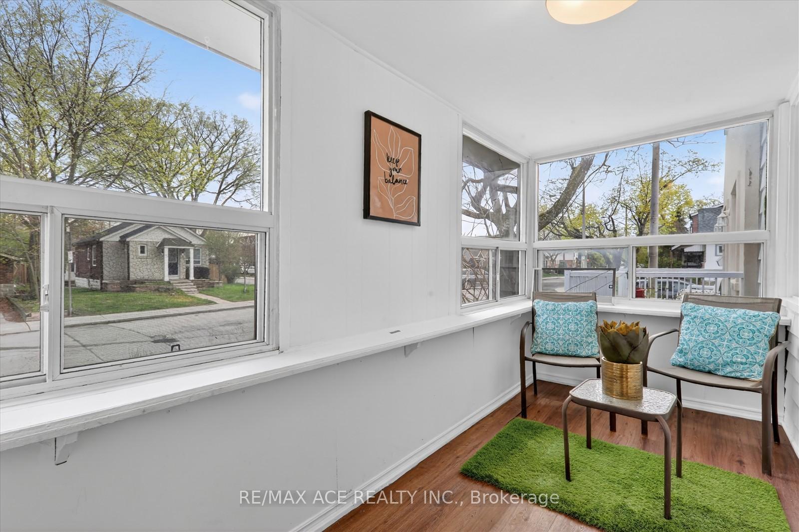 Photo 5 of 183 Glebemount Avenue, Toronto, Danforth Village-East York — HOMEH