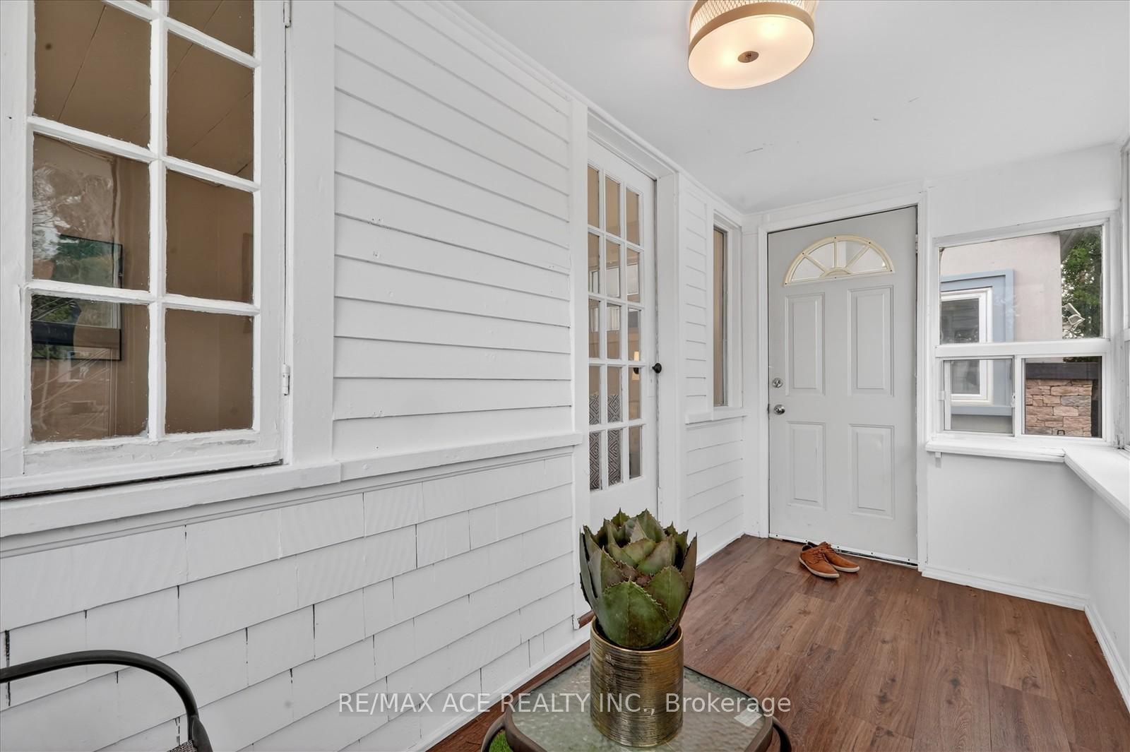 Photo 6 of 183 Glebemount Avenue, Toronto, Danforth Village-East York — HOMEH