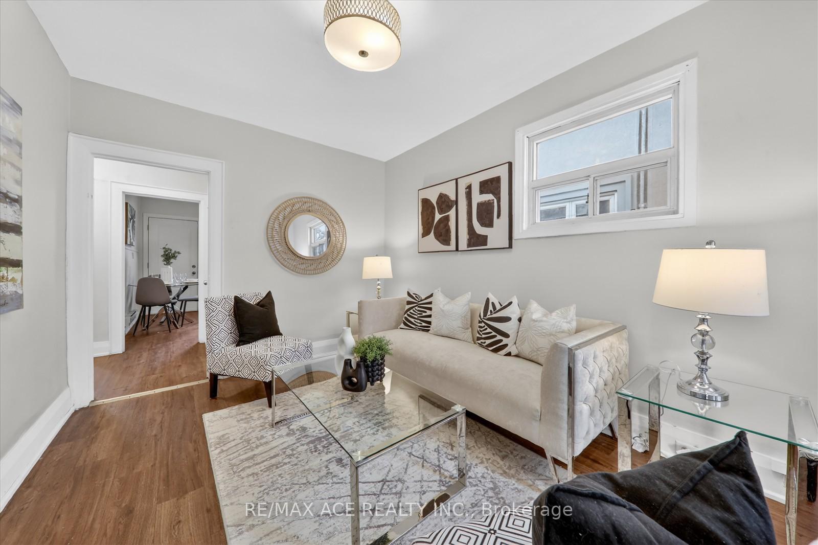 Photo 7 of 183 Glebemount Avenue, Toronto, Danforth Village-East York — HOMEH