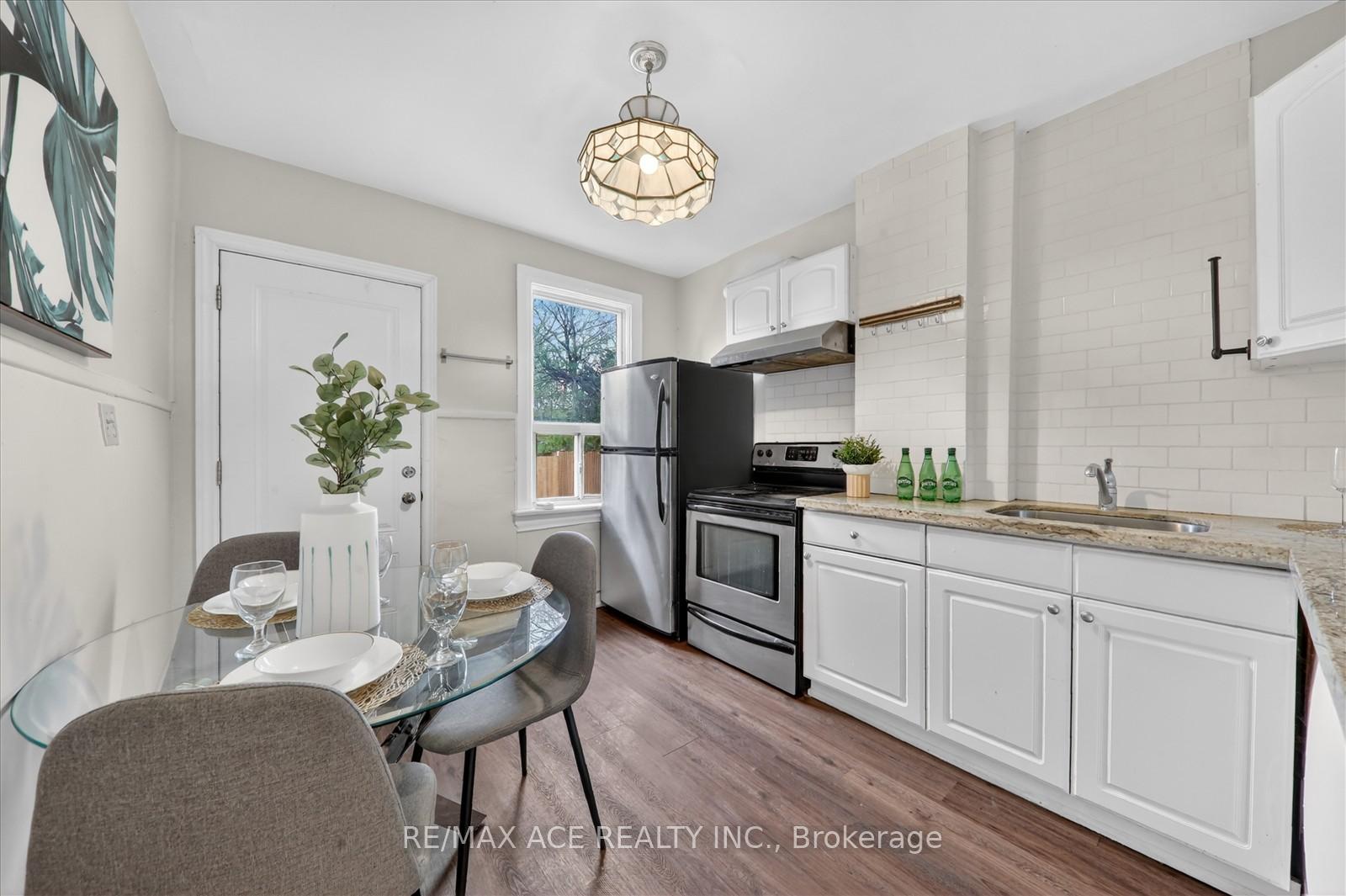 Photo 11 of 183 Glebemount Avenue, Toronto, Danforth Village-East York — HOMEH