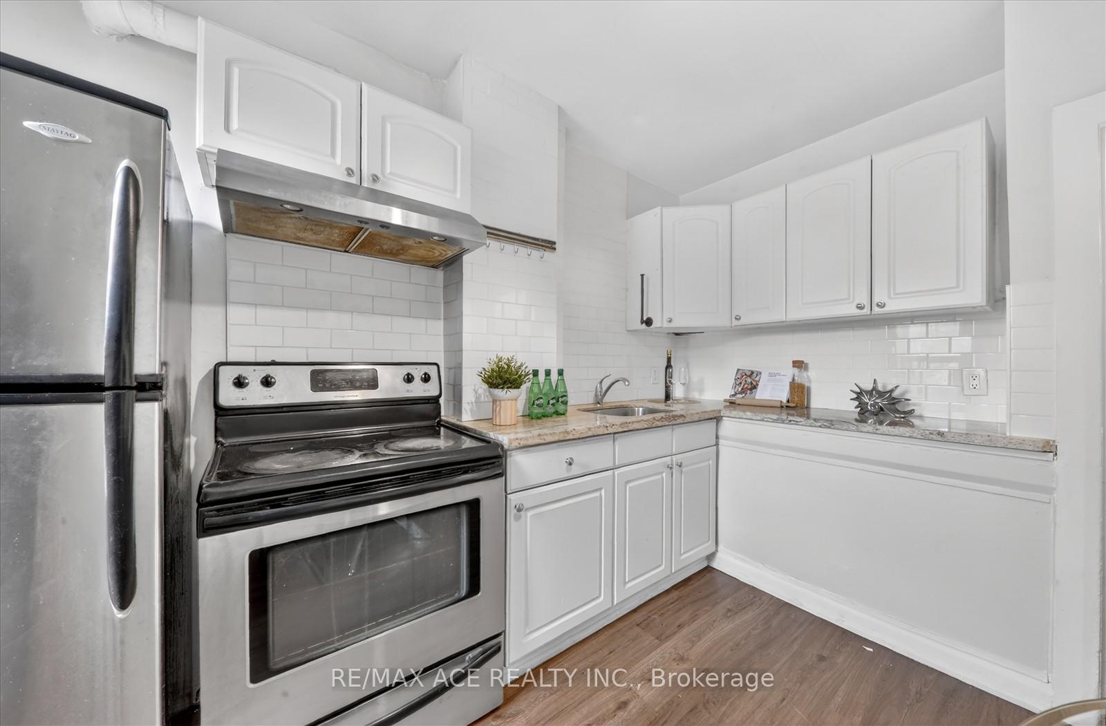 Photo 12 of 183 Glebemount Avenue, Toronto, Danforth Village-East York — HOMEH
