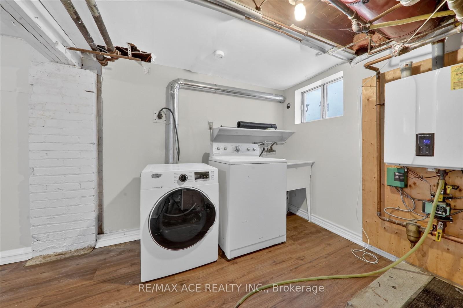 Photo 19 of 183 Glebemount Avenue, Toronto, Danforth Village-East York — HOMEH