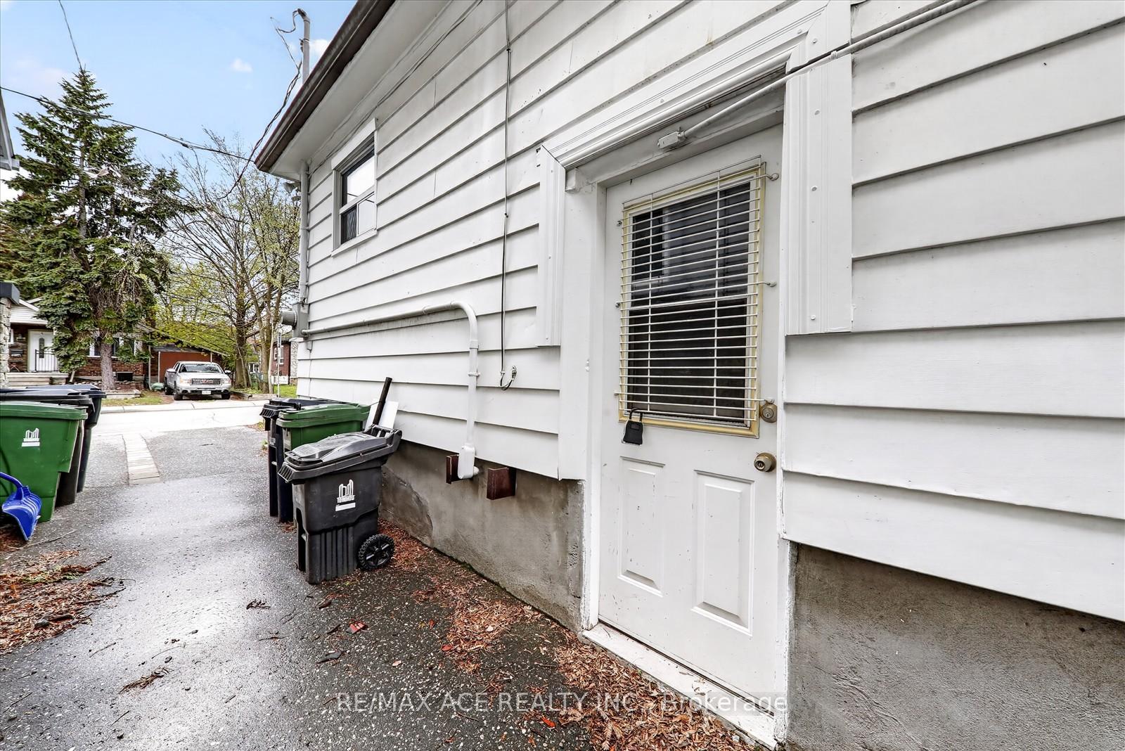 Photo 26 of 183 Glebemount Avenue, Toronto, Danforth Village-East York — HOMEH